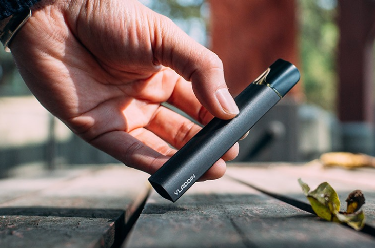 VLADDIN瓦拉丁电子烟套装评测