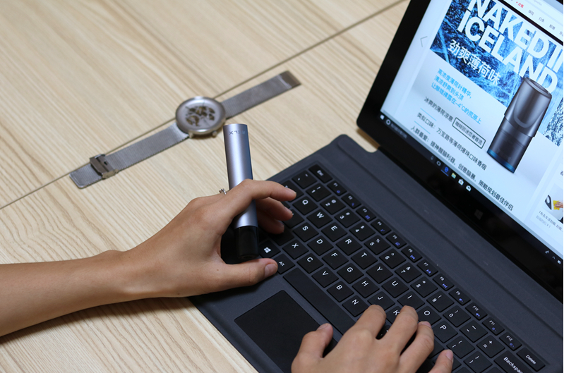 RELX悦刻换弹雾化烟评测