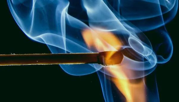 全面禁售水果等调味电子烟及无烟碱电子烟