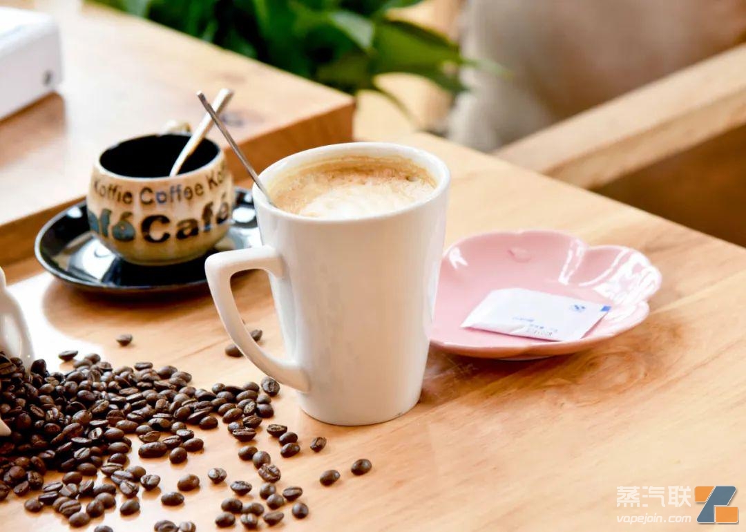 茶饮、咖啡、精酿啤酒，都是如今火热的新消费赛道