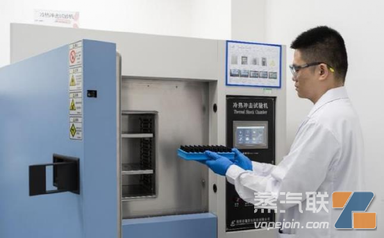 与其疯狂争议“通配”