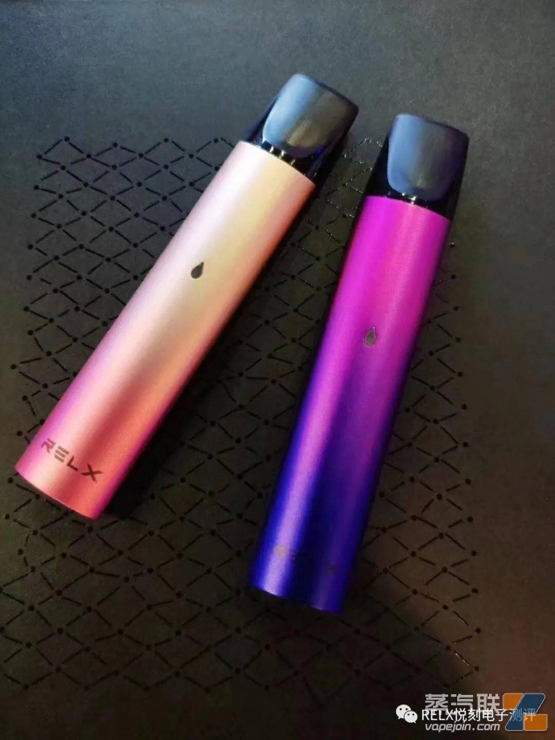 rexl悦刻烟杆上面的提示灯或“呼吸灯”不停闪烁，或是亮红灯，究竟有什么含义呢？