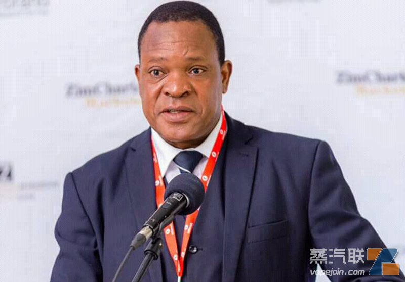 焦虑的 Masuka | 照片:塔科·图因斯特拉 焦虑的 Masuka | 照片:塔科·图因斯特拉